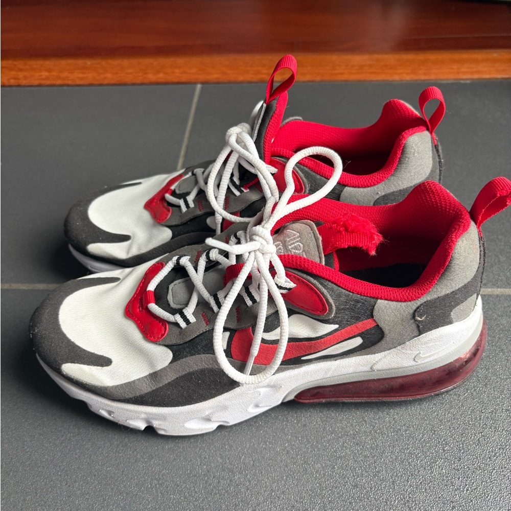 Nike Air Max 270 React GS Sneakers | Youth 5Y / Women’s 6.5